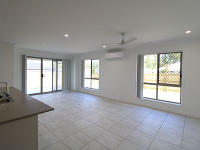 37 Timothy Cres, Rosewood