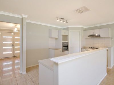 38 Geoffrey Stokes Parade, Kalgoorlie
