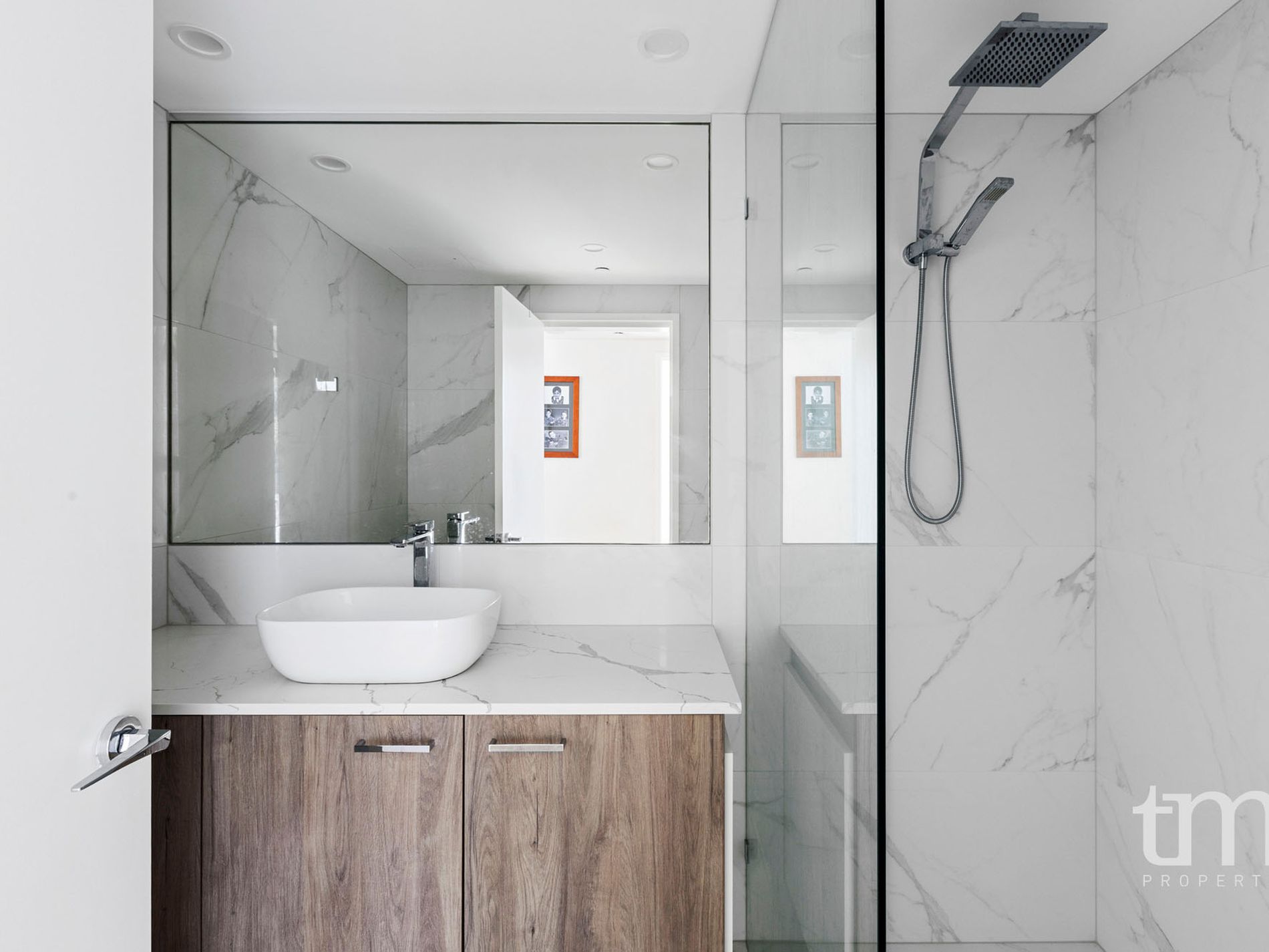 1605 / 30 The Circus, Burswood