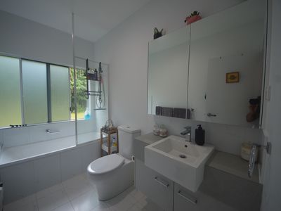19 SHELLY COURT, Mission Beach