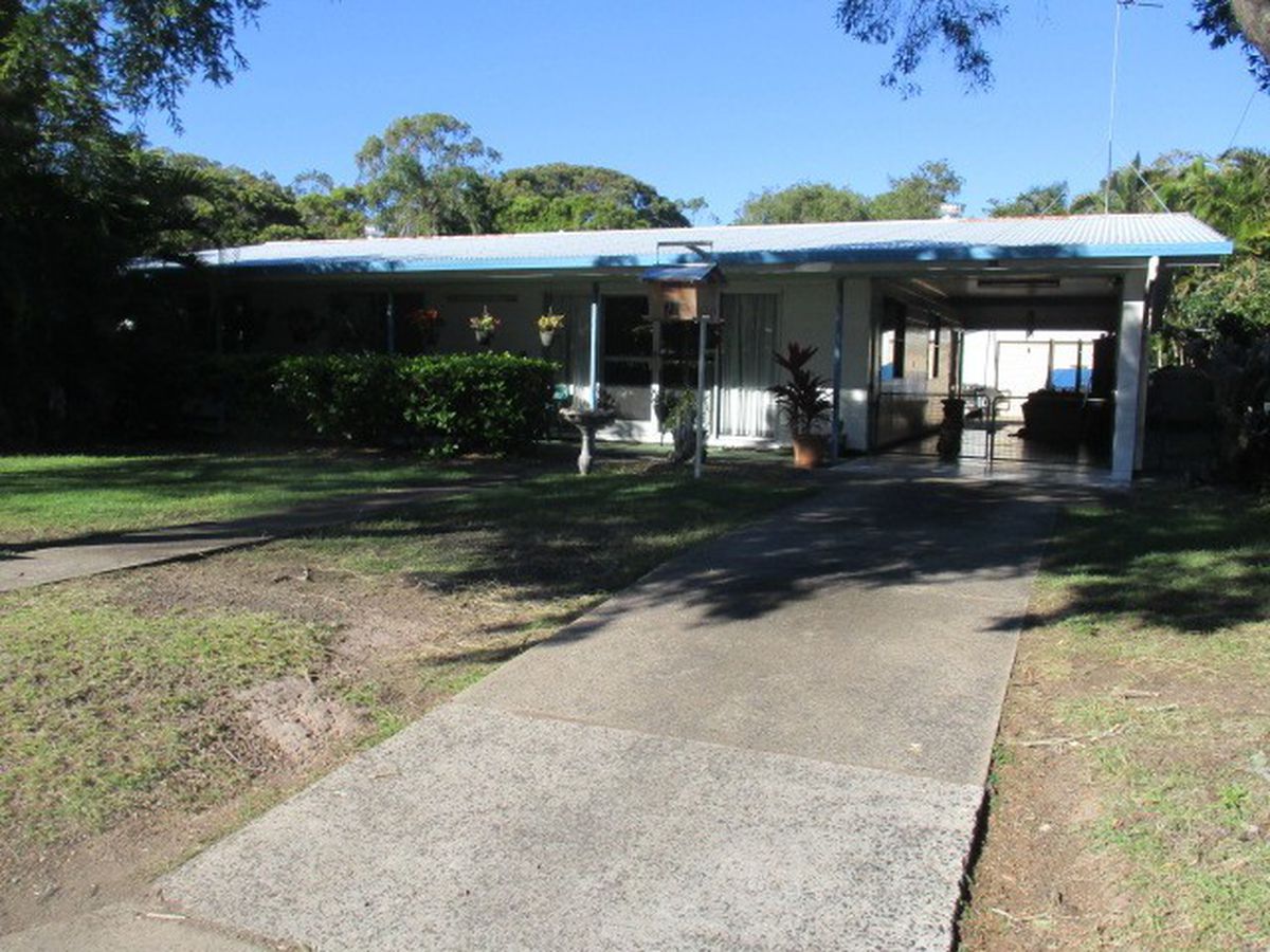 593 Boat Harbour Drive, Urangan