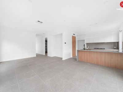 5 Calendula Court, Casula