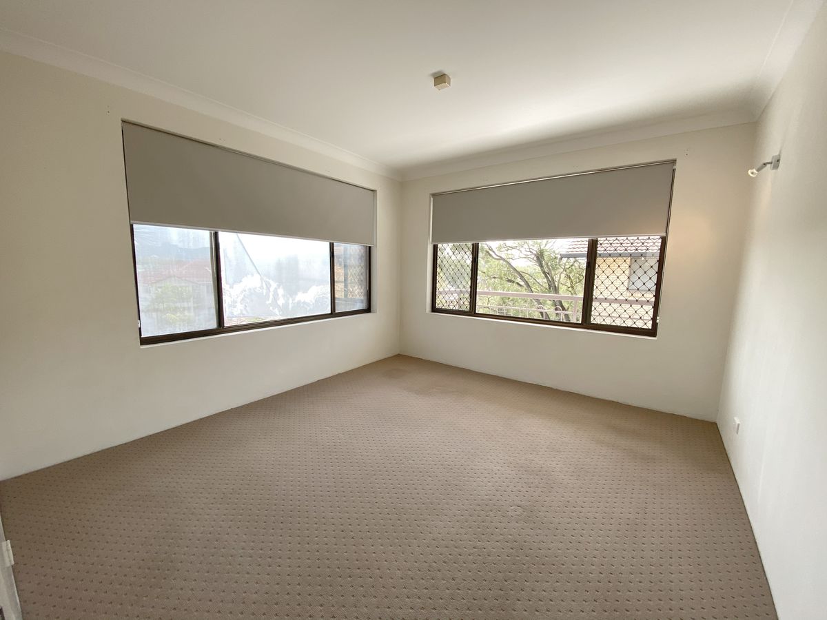 4 / 50 Mitre Street, St Lucia