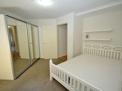 4 / 48 Fitzgerald Street, Northbridge