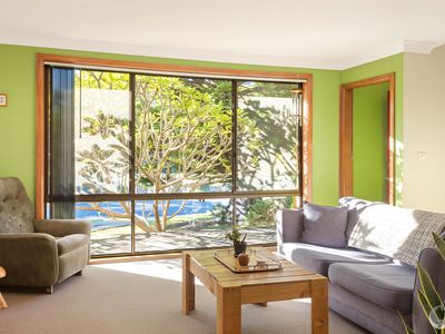 34 Lakeside Drive, Kianga