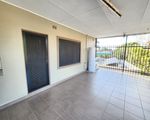1 / 8 Hume Highway, Warwick Farm