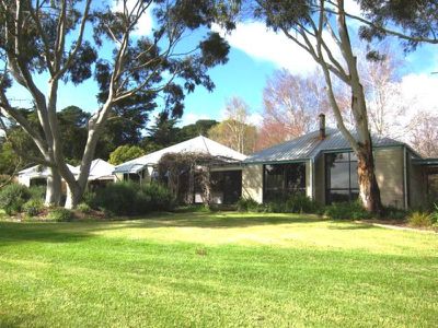 10 Pine Hall Avenue, Mount Gambier