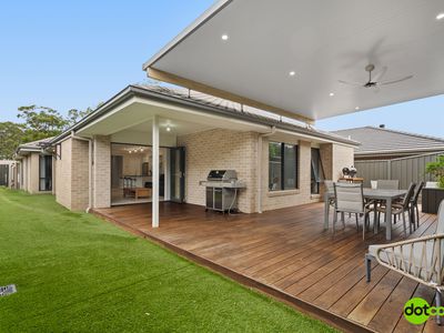 3 Tulip Way, Hamlyn Terrace