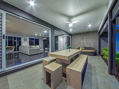 58 Feathertail Place, Wakerley