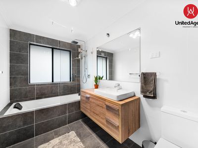 112 Village Circuit, Gregory Hills