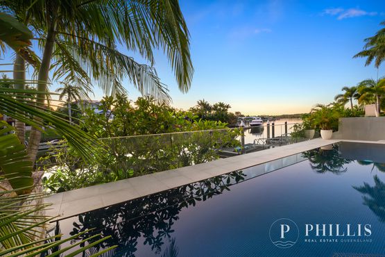 4734 The Parkway, Sanctuary Cove