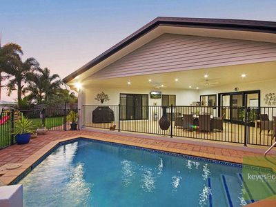12 Knox Court, Mount Louisa