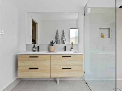 1 Spowatt Close, Kanimbla