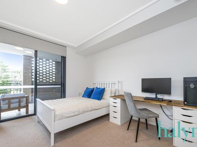 M4 / 1 Seymour Avenue, Shenton Park