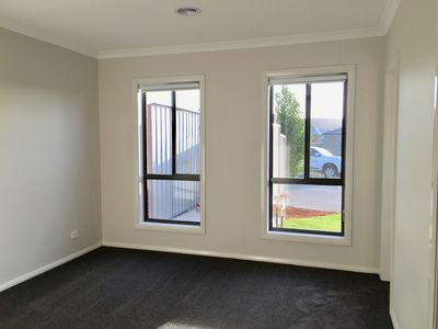 40 Daintree Way, West Wodonga