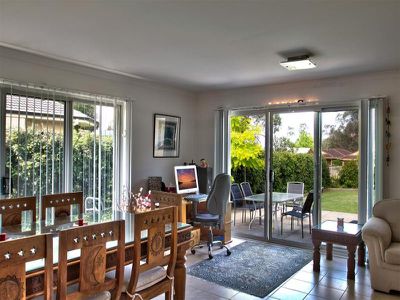 3 Edgewater Dr, Morisset Park