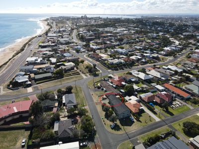 1 / 3 Holywell Street, South Bunbury