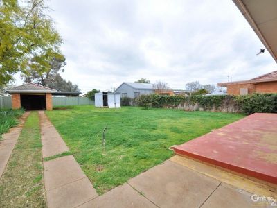 42 Crown Street, Dubbo