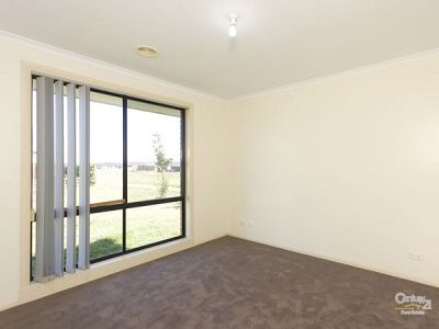 19 Mingay Court, Cranbourne West