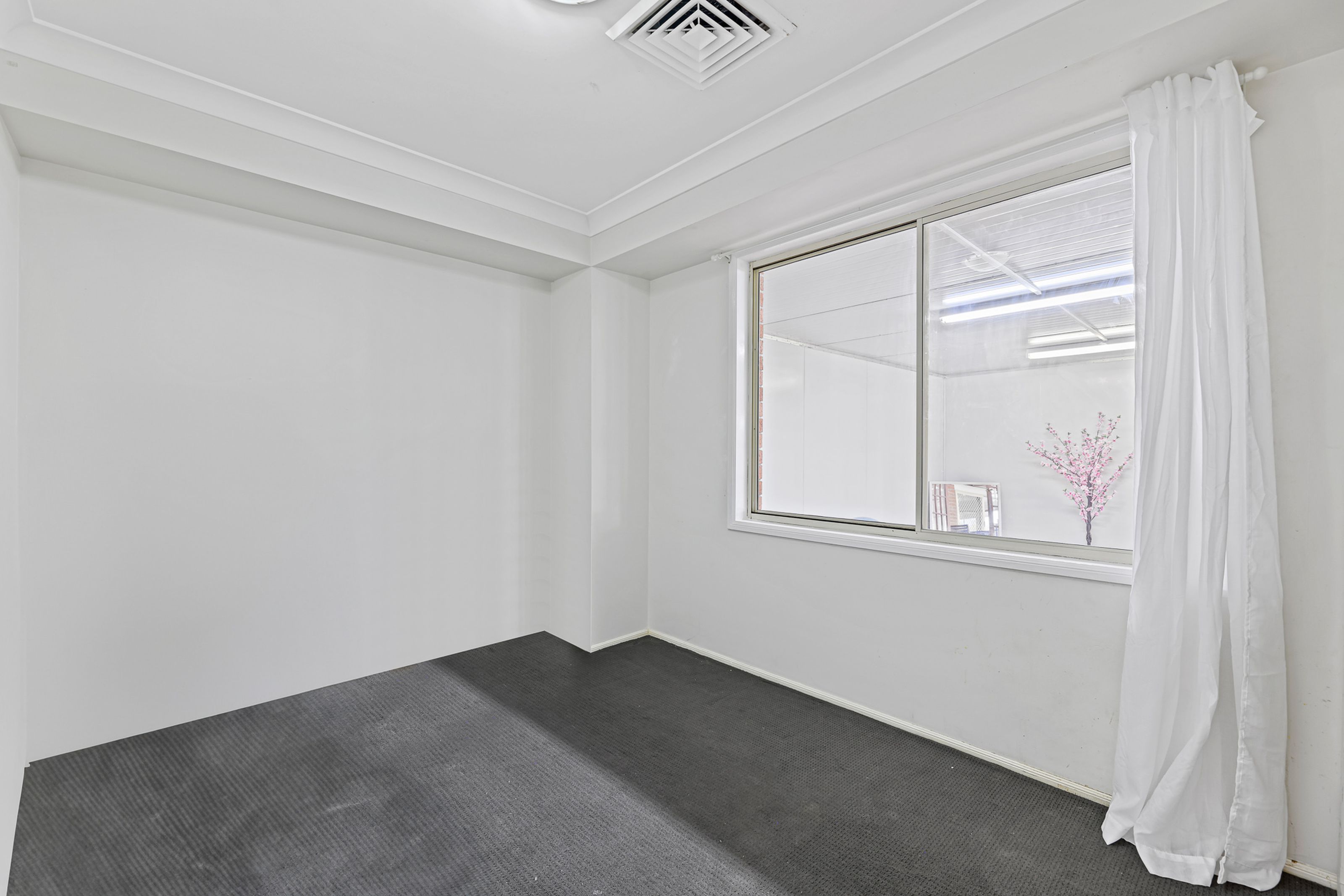 13 Ormonde Close, GLENMORE PARK