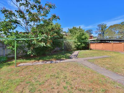 5 / 2 Lakeside Drive, Eden