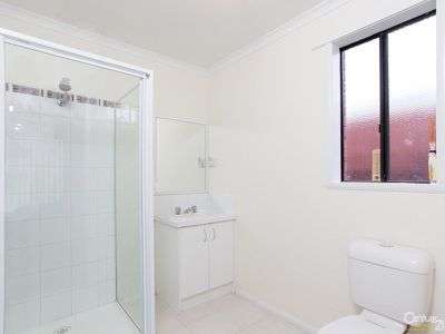 8 Niagara Court, Hampton Park