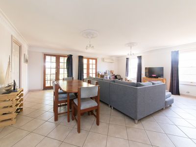 61 Sterling Street, Dubbo