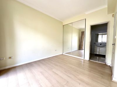 3/8-10 Lydbrook Street, Westmead