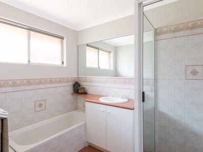 29 Tindals Crescent, Hannans