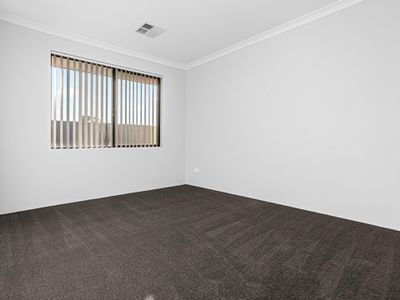 18 Goldrush Way, Baldivis