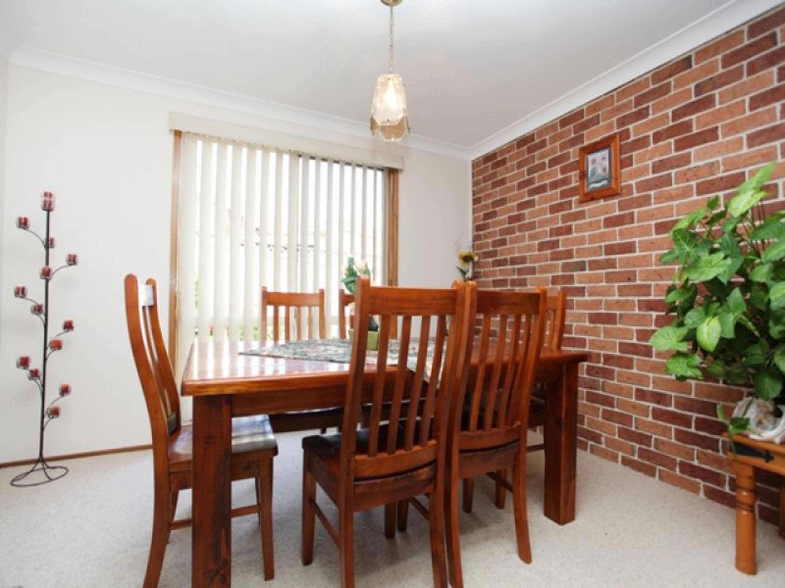 6 Bursaria Crescent, GLENMORE PARK