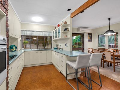 12 Ambrosius Street, Carindale