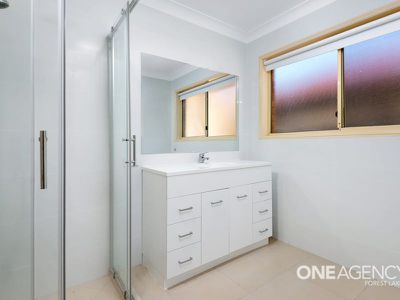 49 Banksia Cct, Forest Lake