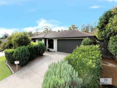 6 Eric Drive, Blackstone