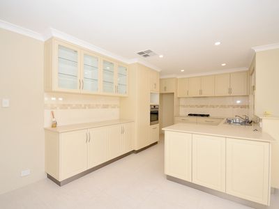 1 Tattler Place, Huntingdale