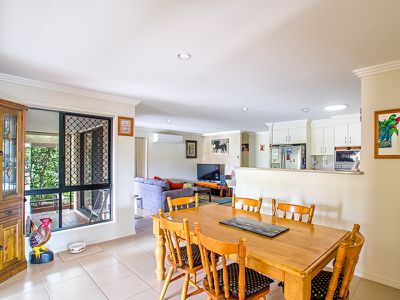 8 McIntyre Court, Urraween