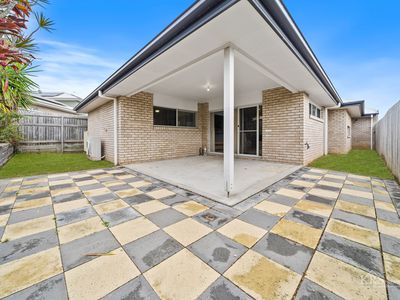 20 Adelaide Crescent, Ormeau Hills