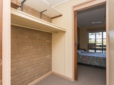 1 / 2 Lewis Street, Airlie Beach