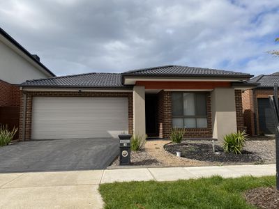 10 Dodson Drive, Point Cook