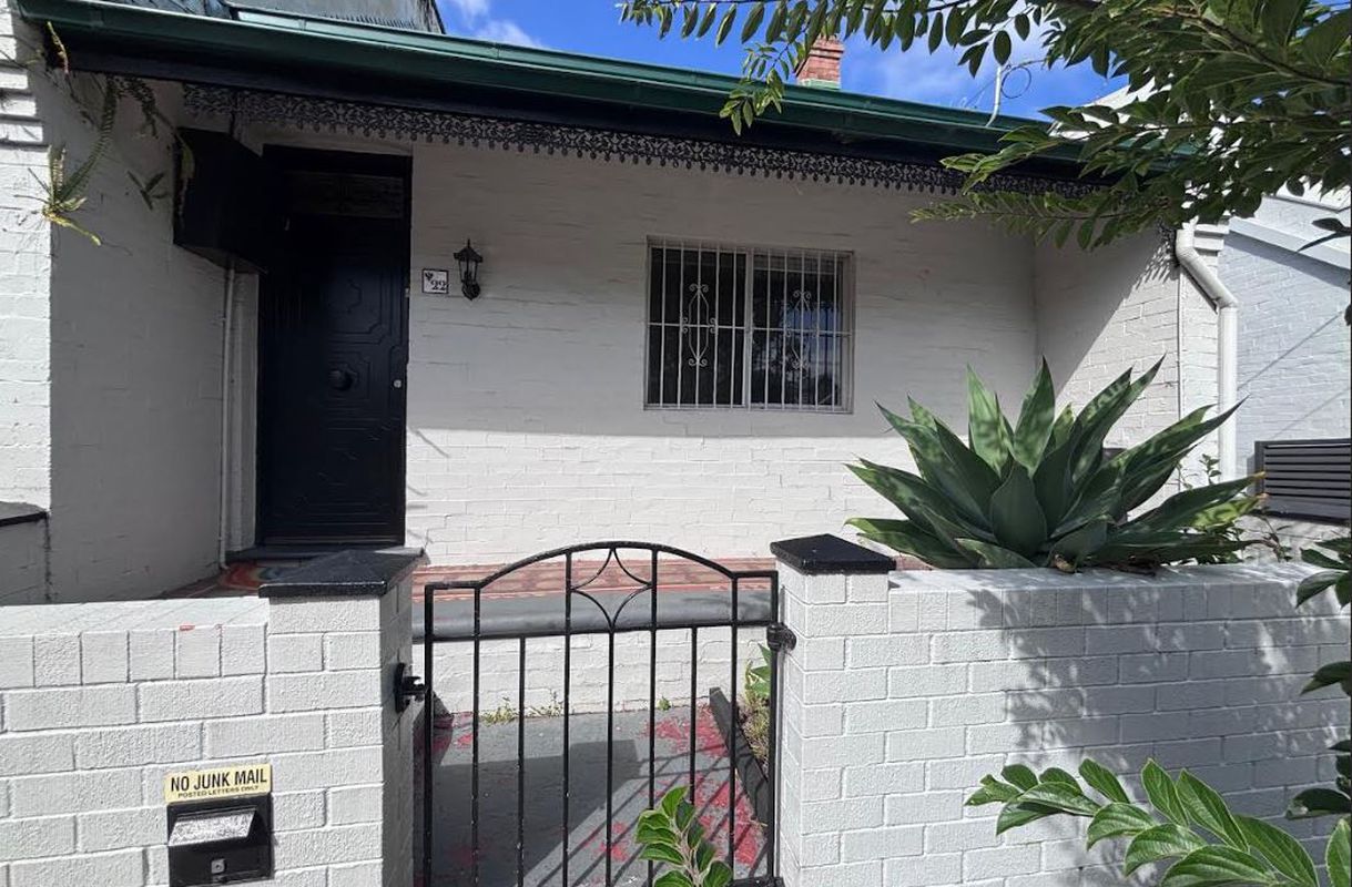 22 Commodore Street, Newtown