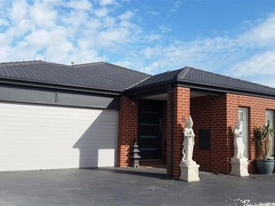 6 Parkfield Court, Deer Park