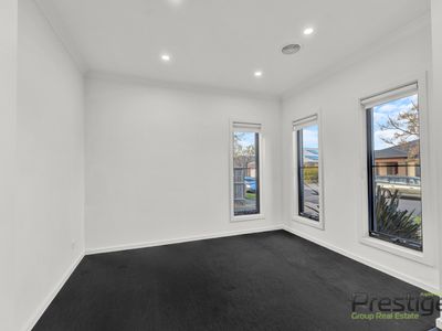 1 / 8 Mountview Drive, Diggers Rest