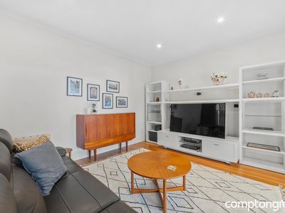 19 Little Osborne Street, Williamstown