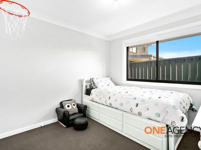 27 Brushgrove Circuit, Calderwood