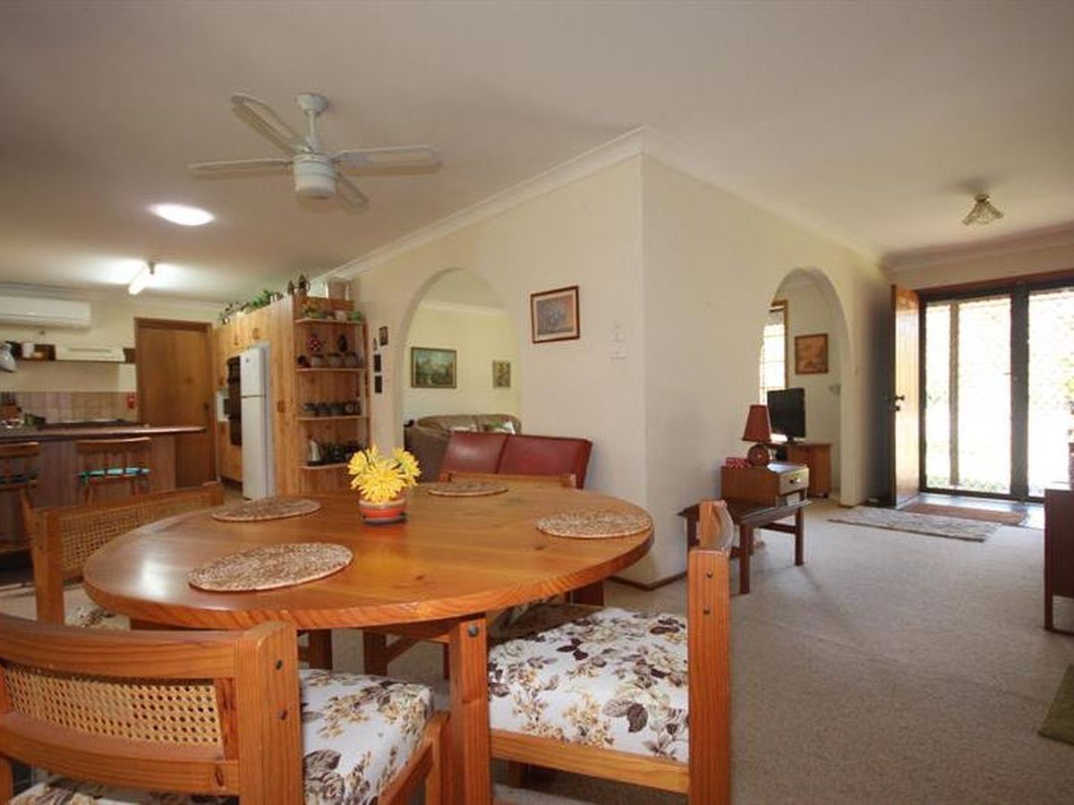 22 Elaine Ave, Lemon Tree Passage, Lemon Tree Passage - Thumbnail 4
