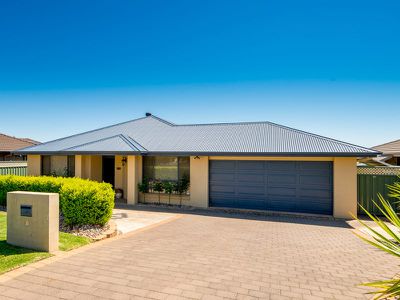 21 Cypress Point Drive, Dubbo