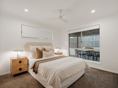 64 Lunar Circuit, Spring Mountain