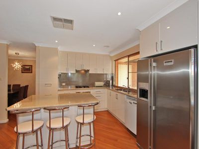 2 Davyhurst Drive, Kalgoorlie