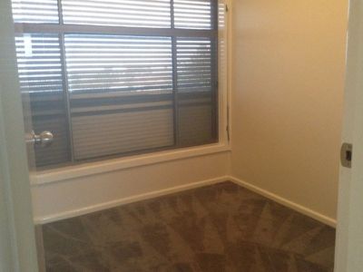 14 First Avenue North Avenue, Warrawong