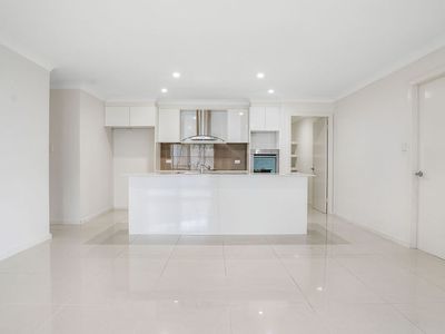 2 / 25 Bennett Place, Forster